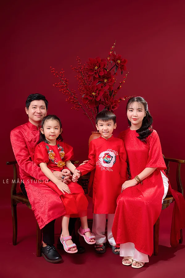 CHỤP HÌNH ẢNH GIA ĐÌNH XUÂN | Áo cưới Lê Mẫn