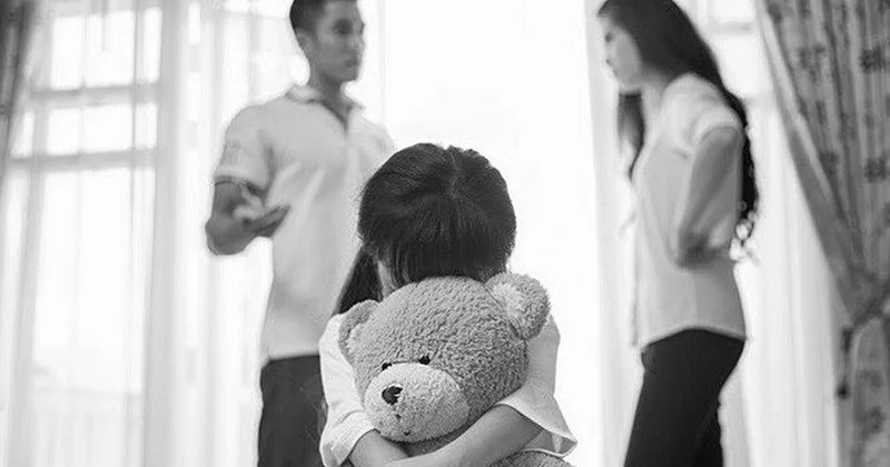 hình ảnh gia đình tan vỡ 29