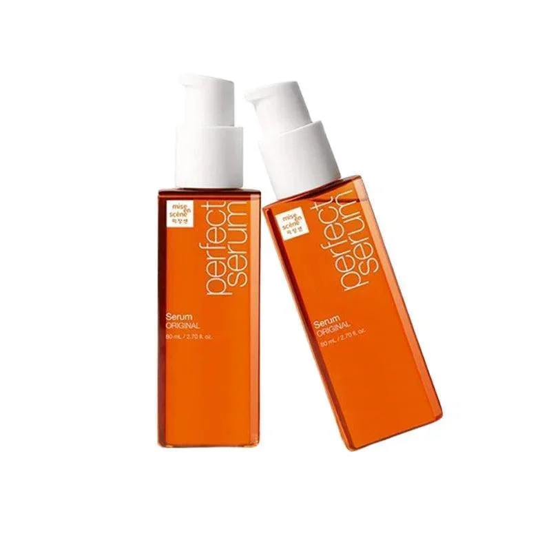 Ảnh bìa Facebook giới thiệu hai chai serum màu cam trên nền trắng