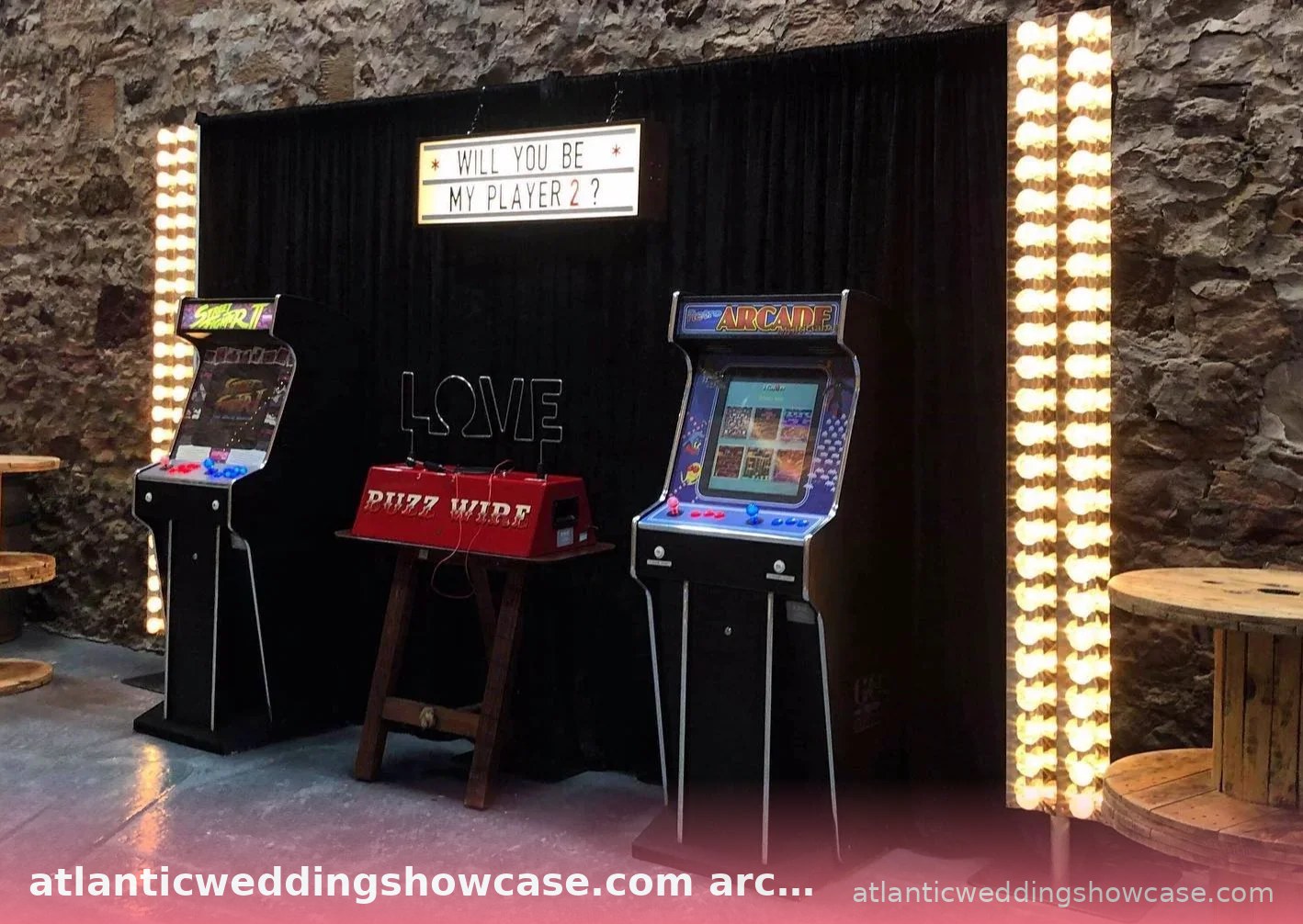 Bộ sưu tập máy chơi game arcade tại atlanticweddingshowcase.com cho tiệc cưới chủ đề game