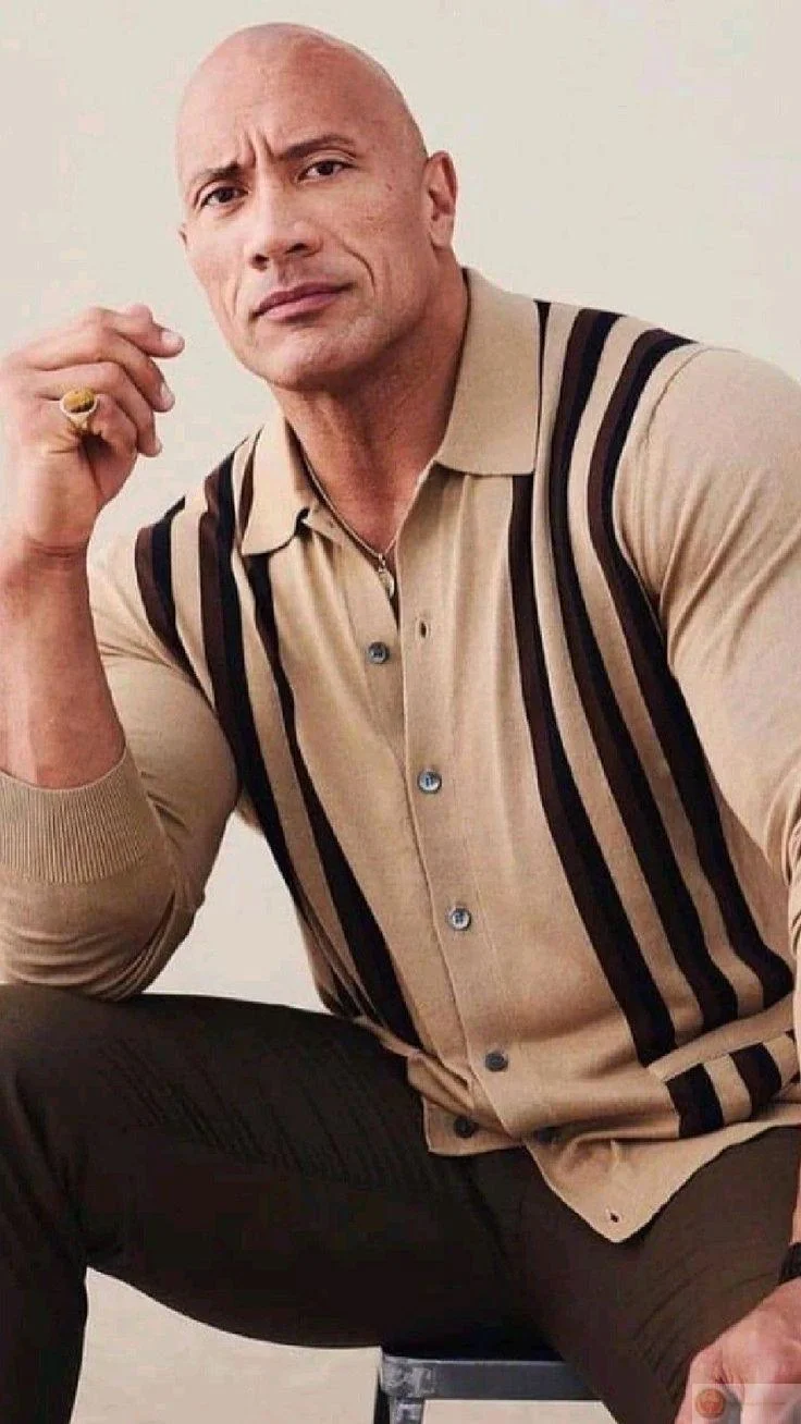 The Rock nhìn như vậy là bạn nên dừng lại